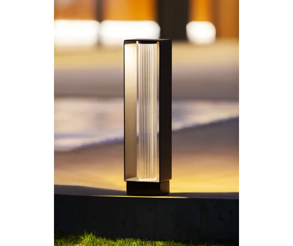 Zewnętrzna lampa stojąca FRAME FRA_4056X Estiluz