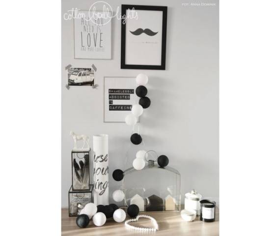 Kolorowe kulki kompozycja - Black & White