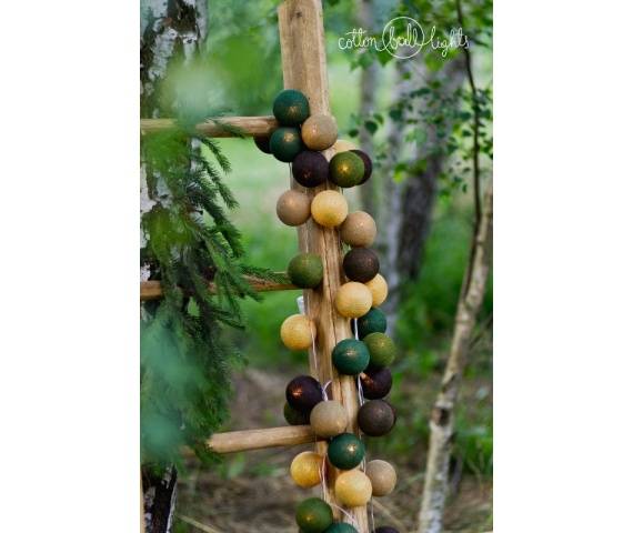 Kolorowe kulki LED kompozycja - Woodland Treasures