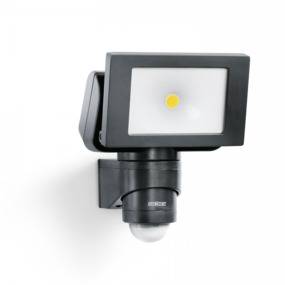 Naświetlacz z czujnikiem LS 150 LED ST052546 zewnętrzna oprawa świetlna w kolorze czarnym Steinel