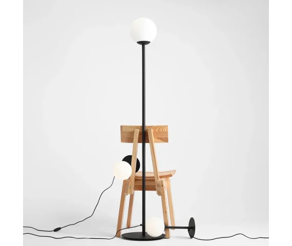 Lampa podłogowa PINNE 1080A1 Aldex nowoczesna oprawa w kolorze czarnym