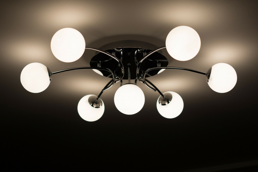 Plafony sufitowe LED — idealne rozwiązanie do wielu pomieszczeń