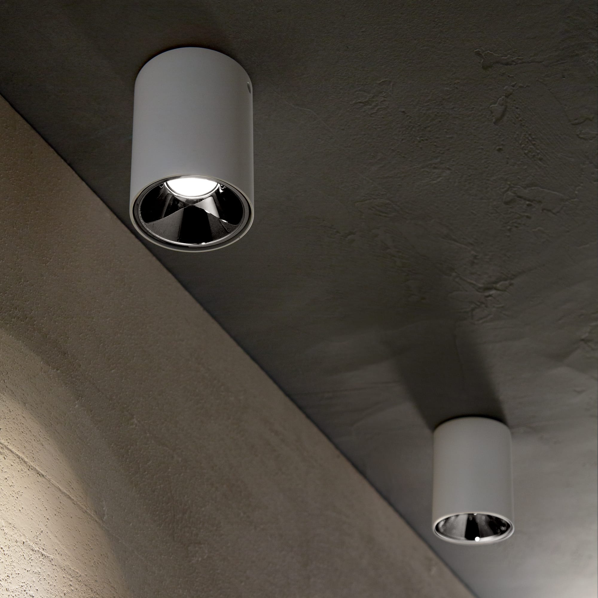 Plafon Nitro 10W Round 205991 Ideal Lux nowoczesna oprawa sufitowa w kolorze białym 